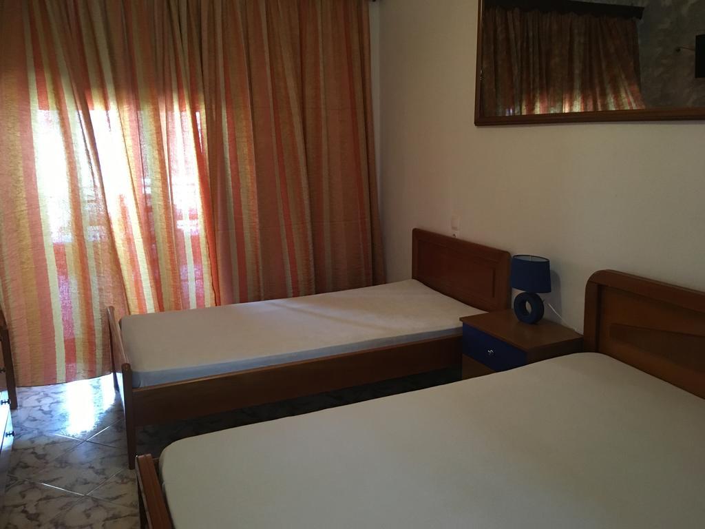 Anna'S House Daire İskados Dış mekan fotoğraf
