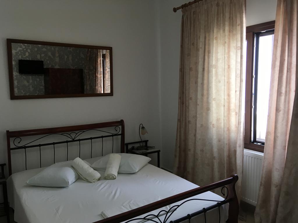 Anna'S House Daire İskados Dış mekan fotoğraf